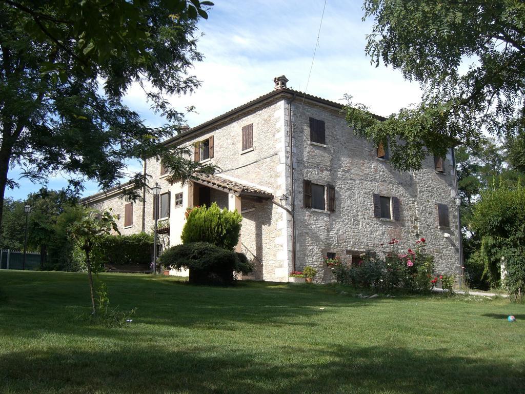 Agriturismo Ca Serrantonio Villa Urbania Exterior foto